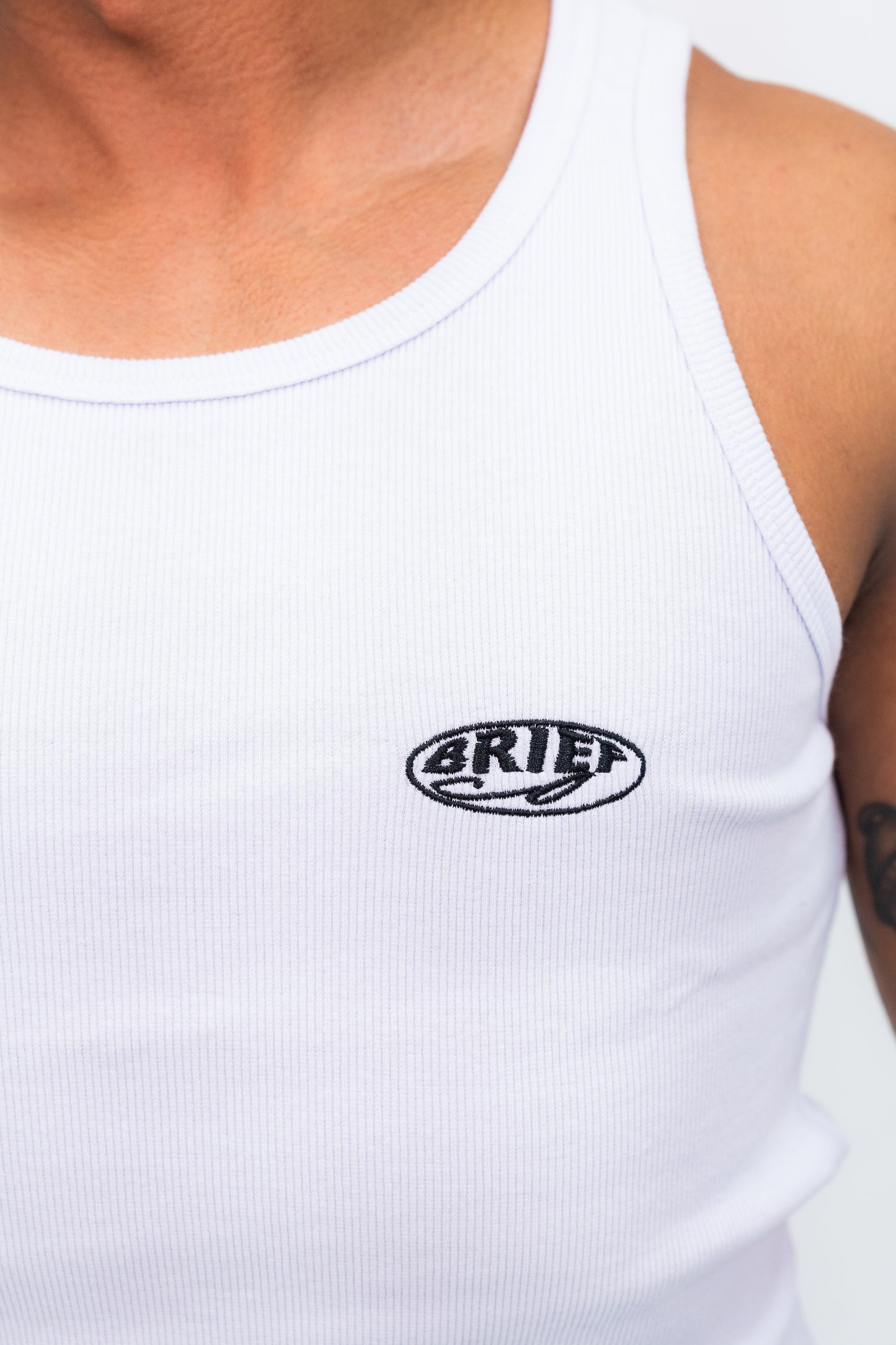 REGATA CANELADA "BRANCA"