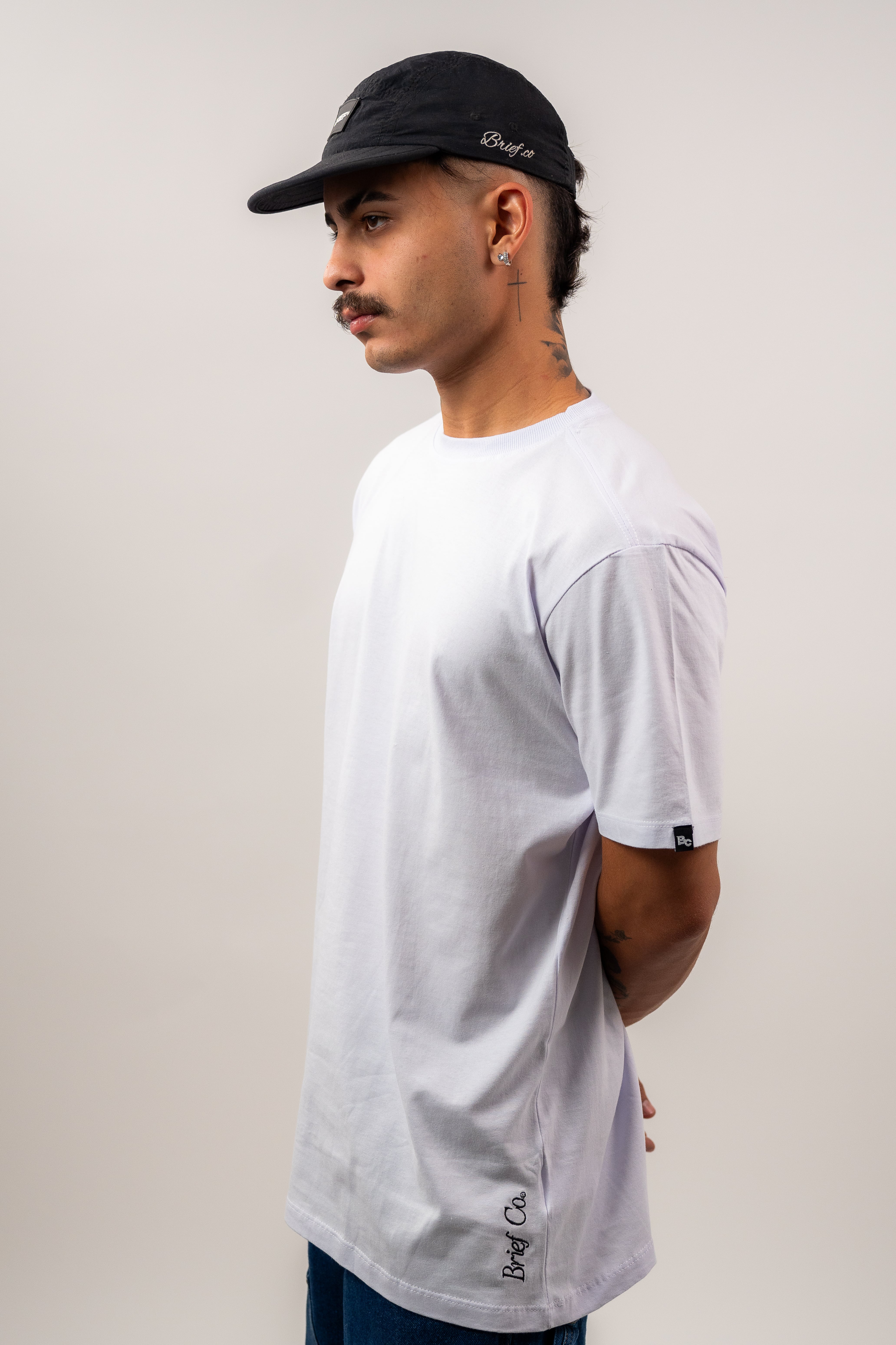 CAMISETA BASIC BRANCA