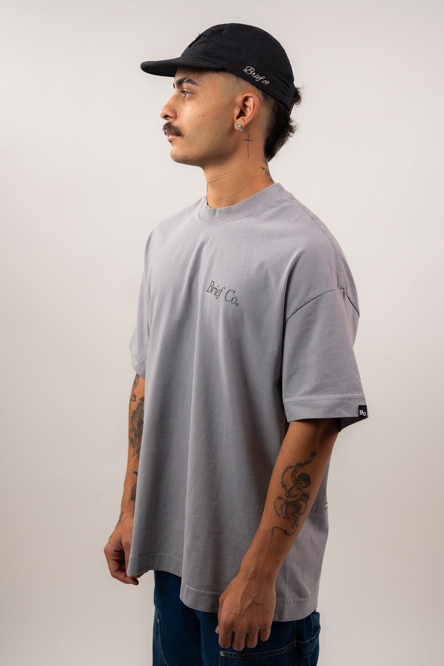 CAMISETA OVERSIZED "PERFECT CHAOS"