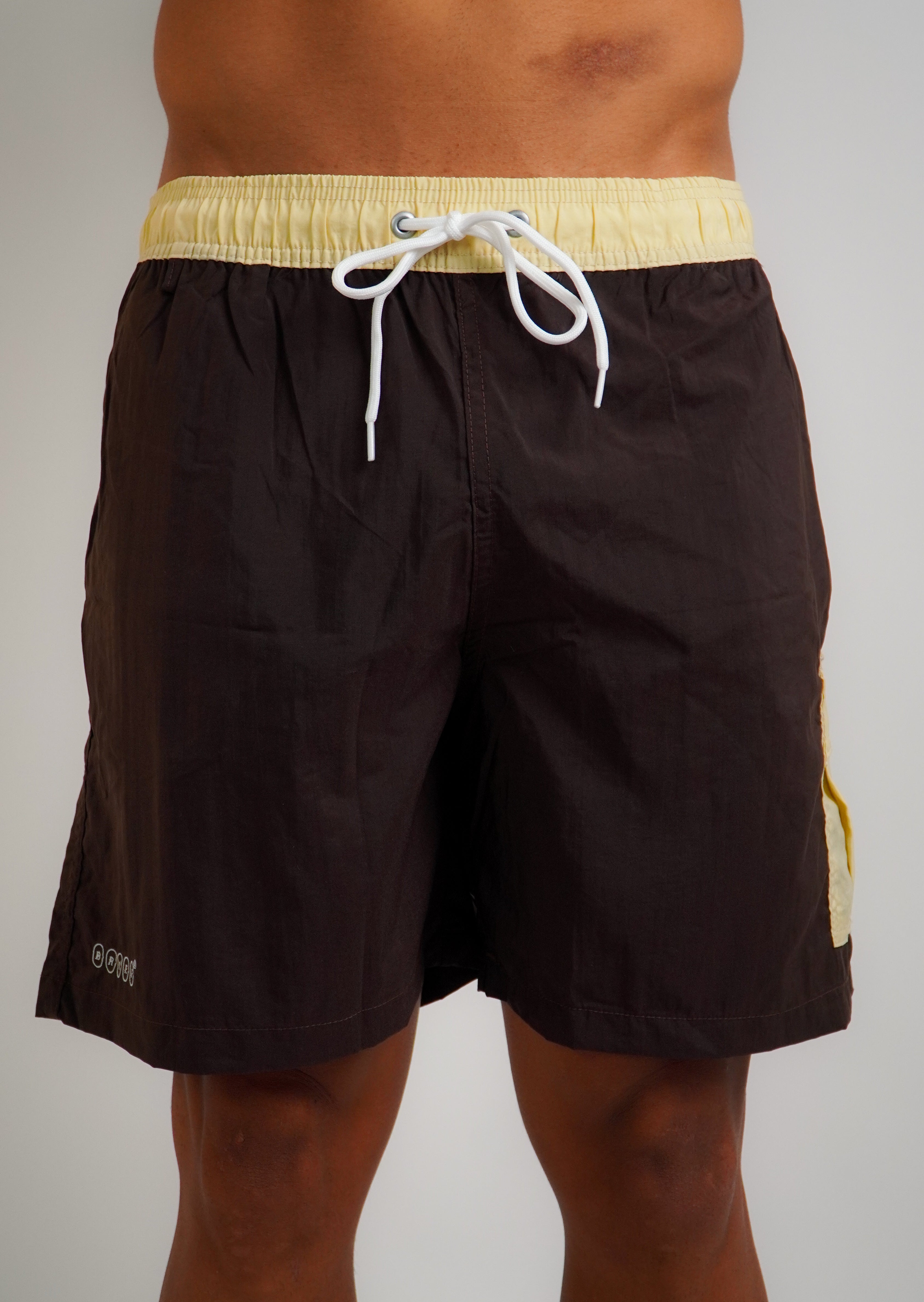 SHORTS CARGO "MARROM"