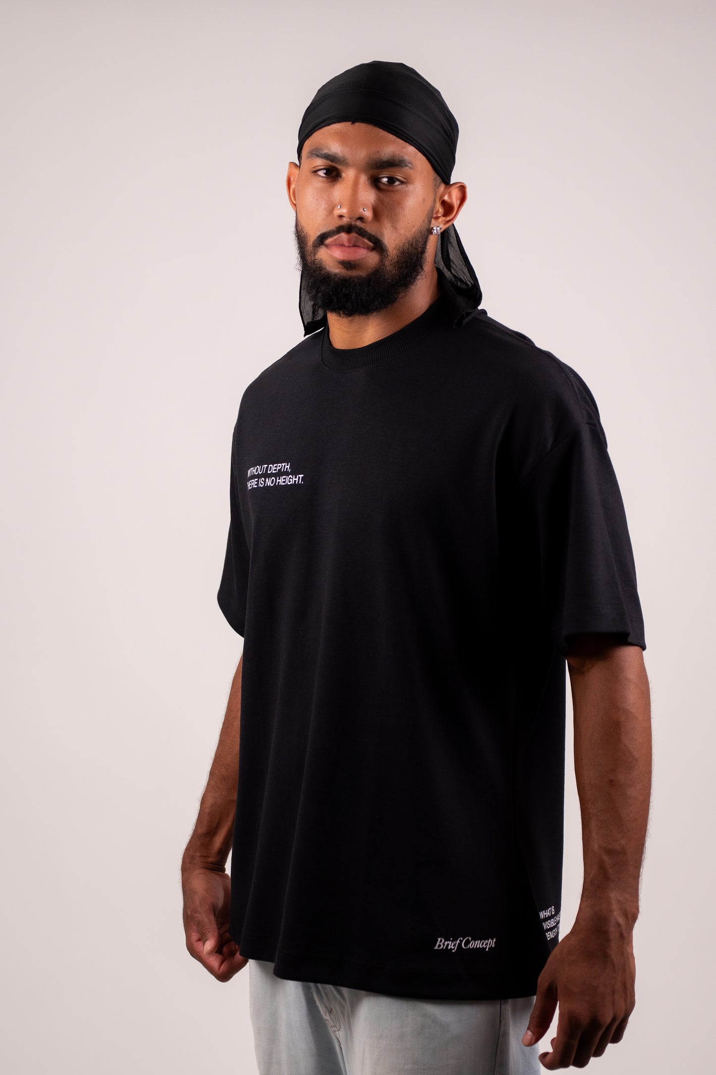 CAMISETA OVERSIZED ESSENTIAL BLACK