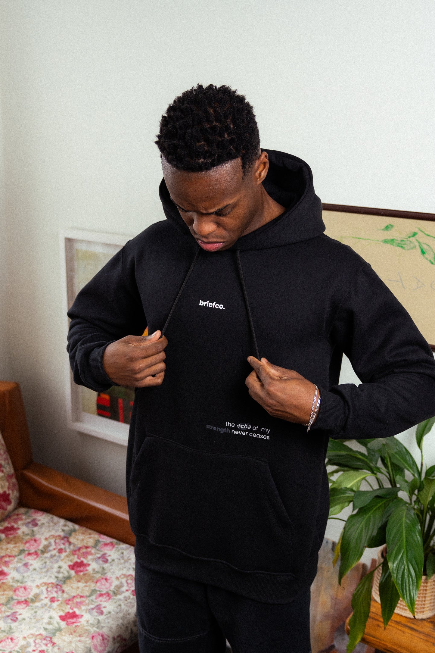 MOLETOM CANGURU "BLACK"