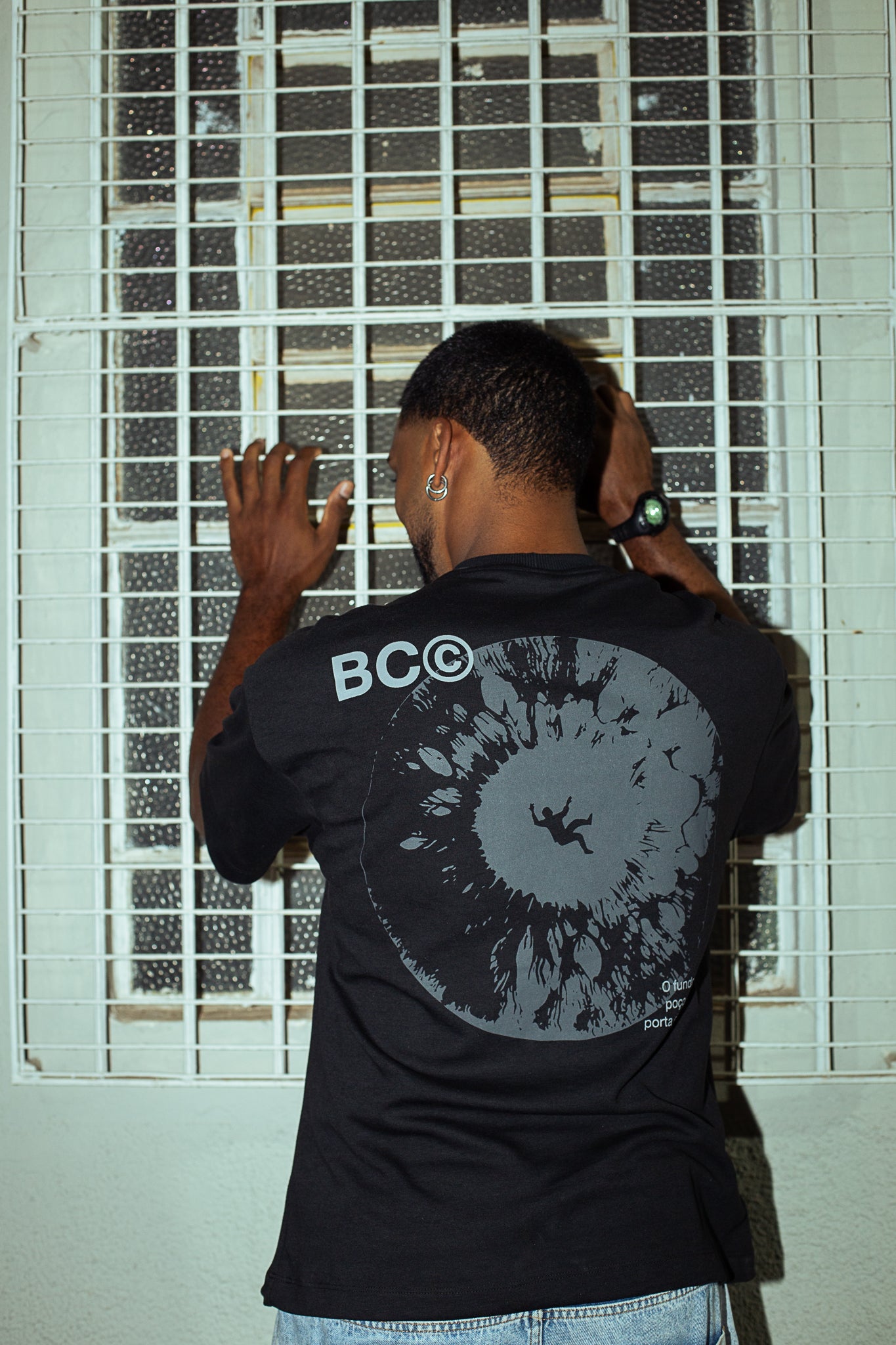 CAMISETA OVERSIZED BLACK