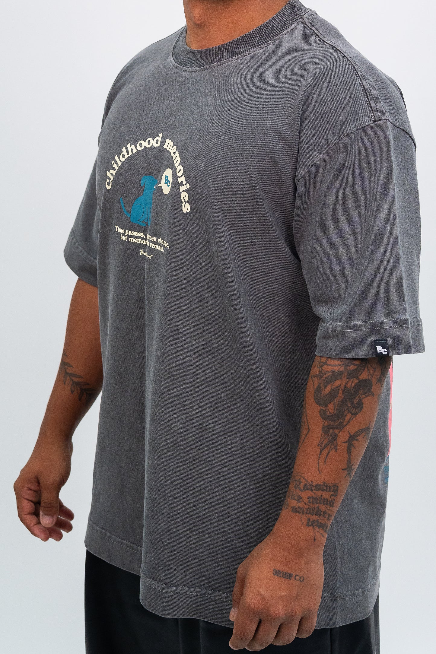 CAMISETA OVERSIZED "Brincadeira de rua"
